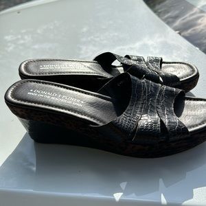 Donald pliner size 12 brown and leopard wedges